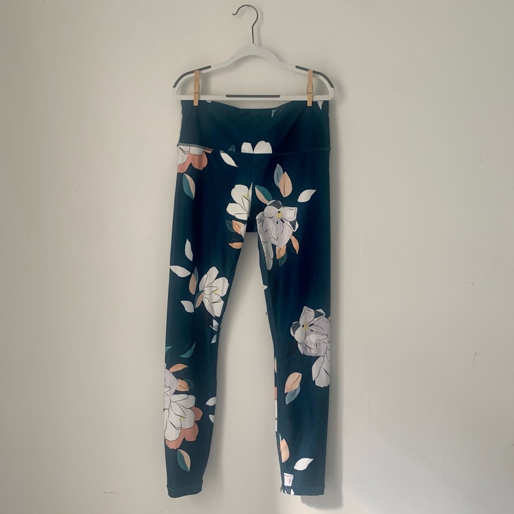 Athleta floral leggings size small